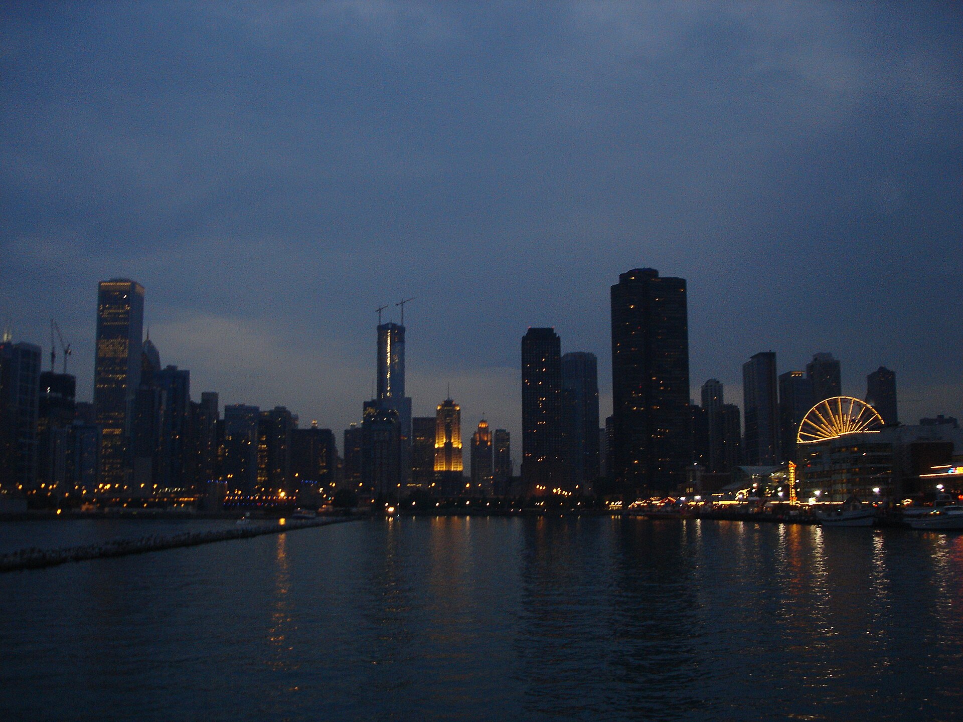 The Streeterville skyline and Navy Pier at dusk